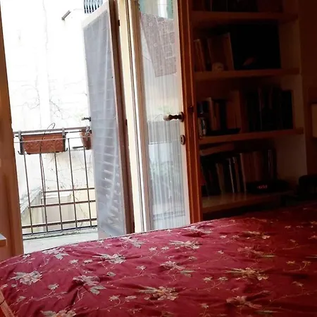 Ponte Vecchio Up To 4 * Флоренция